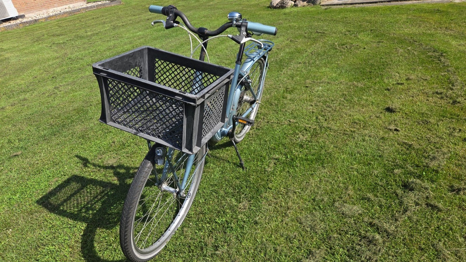 Transport fiets met voordrager en krat- Lichtblauw, Fietsen en Brommers, Ophalen, Velgrem, Versnellingen, Batavus