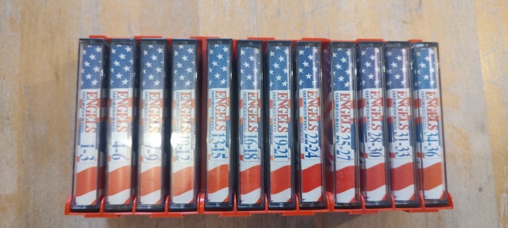 Stap voor stap Engels van De Agostini, 24 cassettebandjes, Ophalen of Verzenden, Gebruikt, Overige genres, 2 t/m 25 bandjes