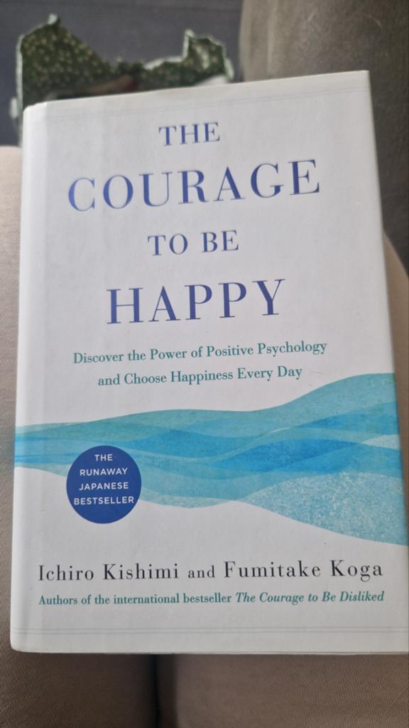 The Courage to Be Happy - Positieve Psychologie, Ophalen of Verzenden, Zo goed als nieuw, Overige onderwerpen, Ichiro Kishimi en Fumitake Koga