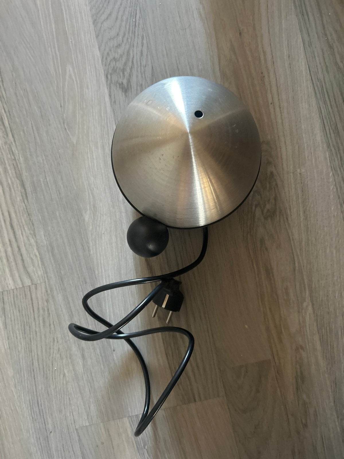 Tomado Eierkoker TM-2416 - Zilver/Zwart, Witgoed en Apparatuur, Eierkokers, Ophalen, Gebruikt