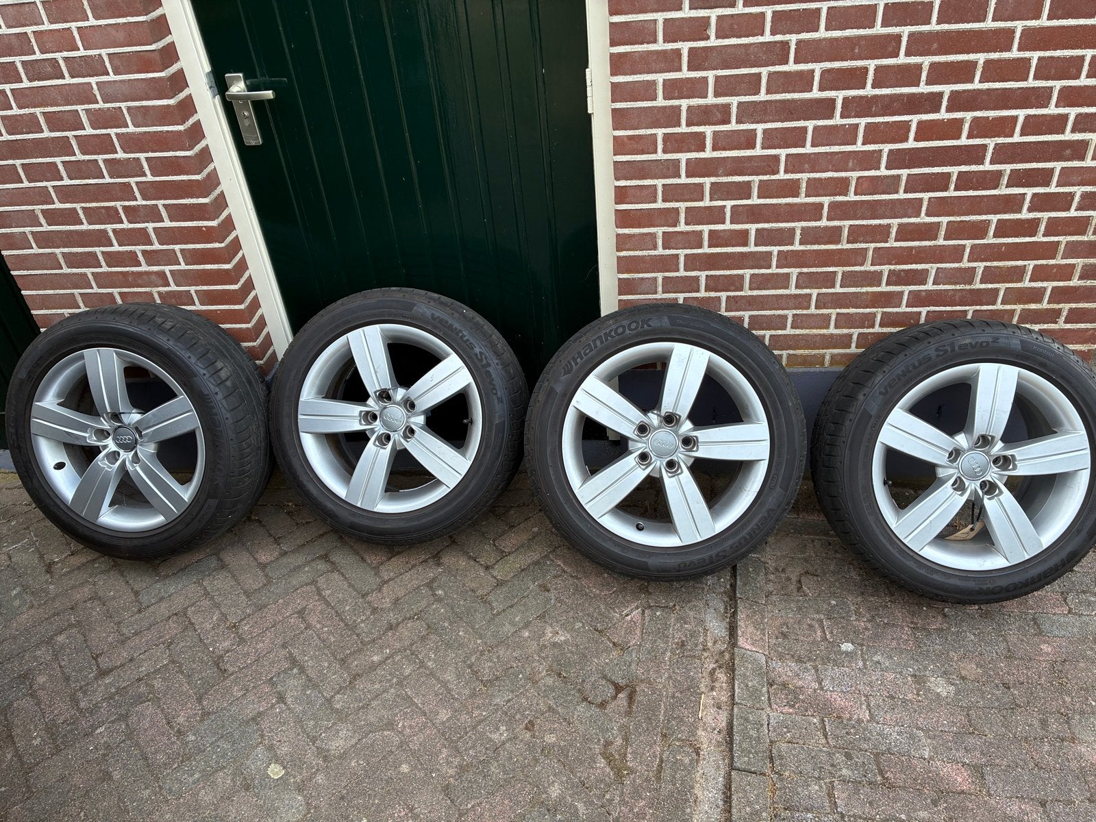 Originele Audi 17 inch velgen met zomerbanden, Ophalen, Gebruikt, Banden en Velgen, 17 inch
