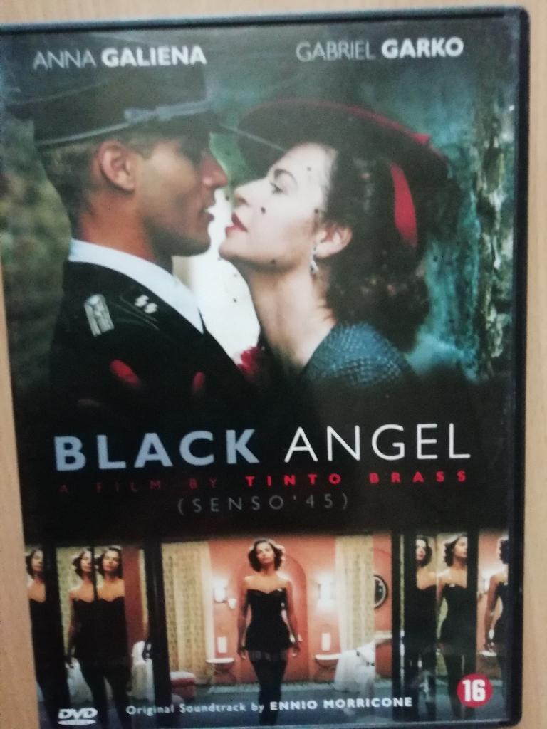 black angel, Alle leeftijden, Ophalen of Verzenden, Zo goed als nieuw