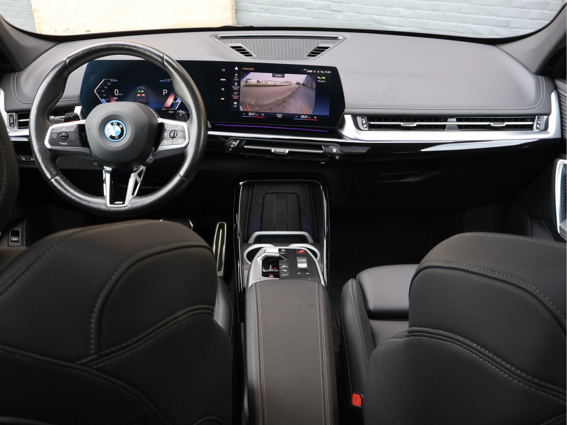 BMW X1 xDrive30e M Sport | 20" Individual 869I | Driving Ass, Auto's, Dealer onderhouden, Zwart, Leder, Bedrijf