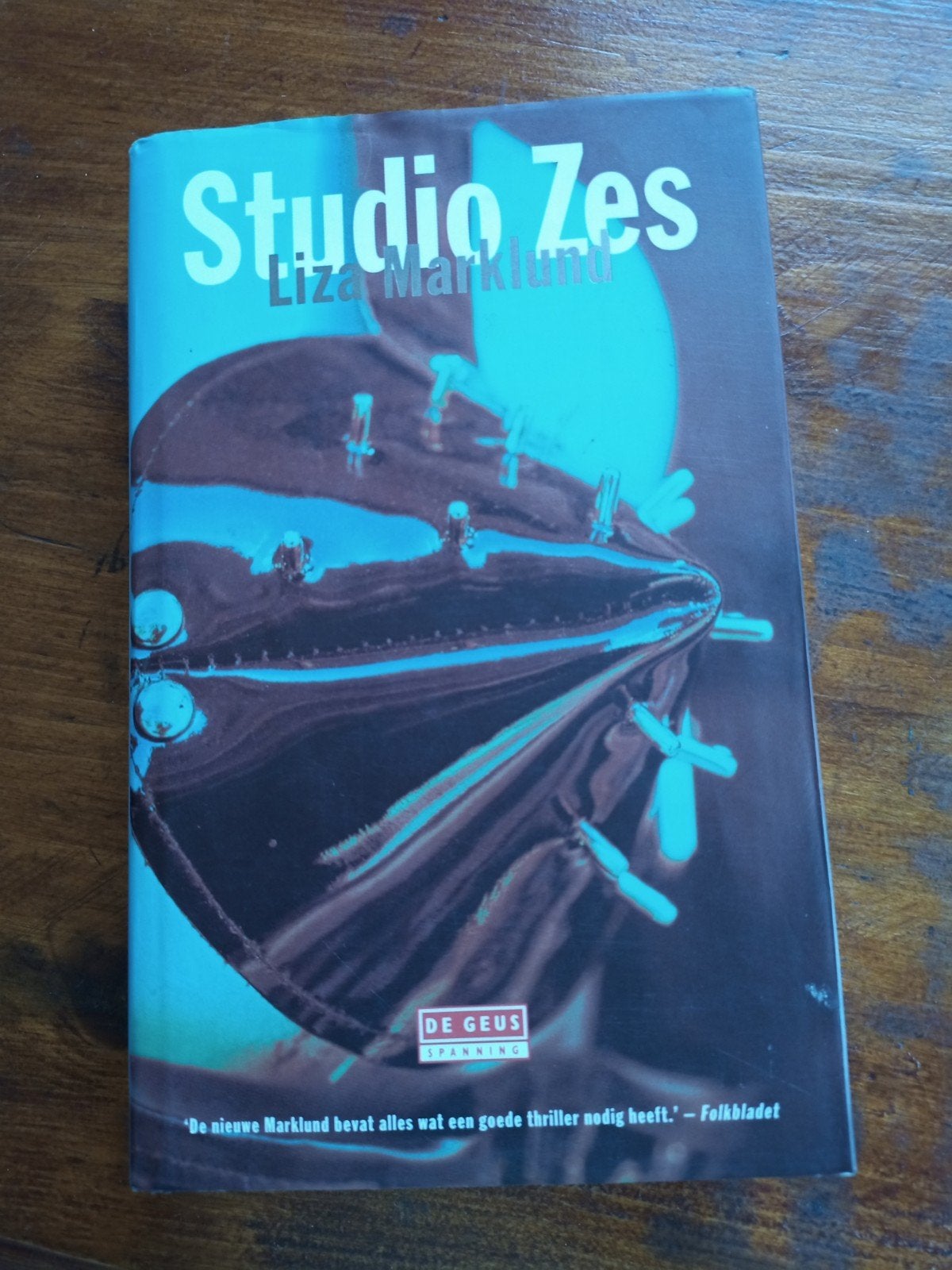 Liza Marklund - Studio Zes, Ophalen of Verzenden, Gelezen, Liza Marklund