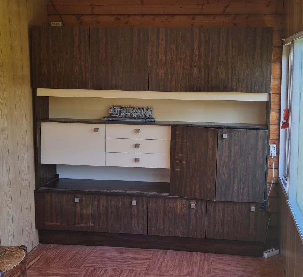 Wandkast uit de jaren '70, Ophalen, Gebruikt, Glas, 150 tot 200 cm