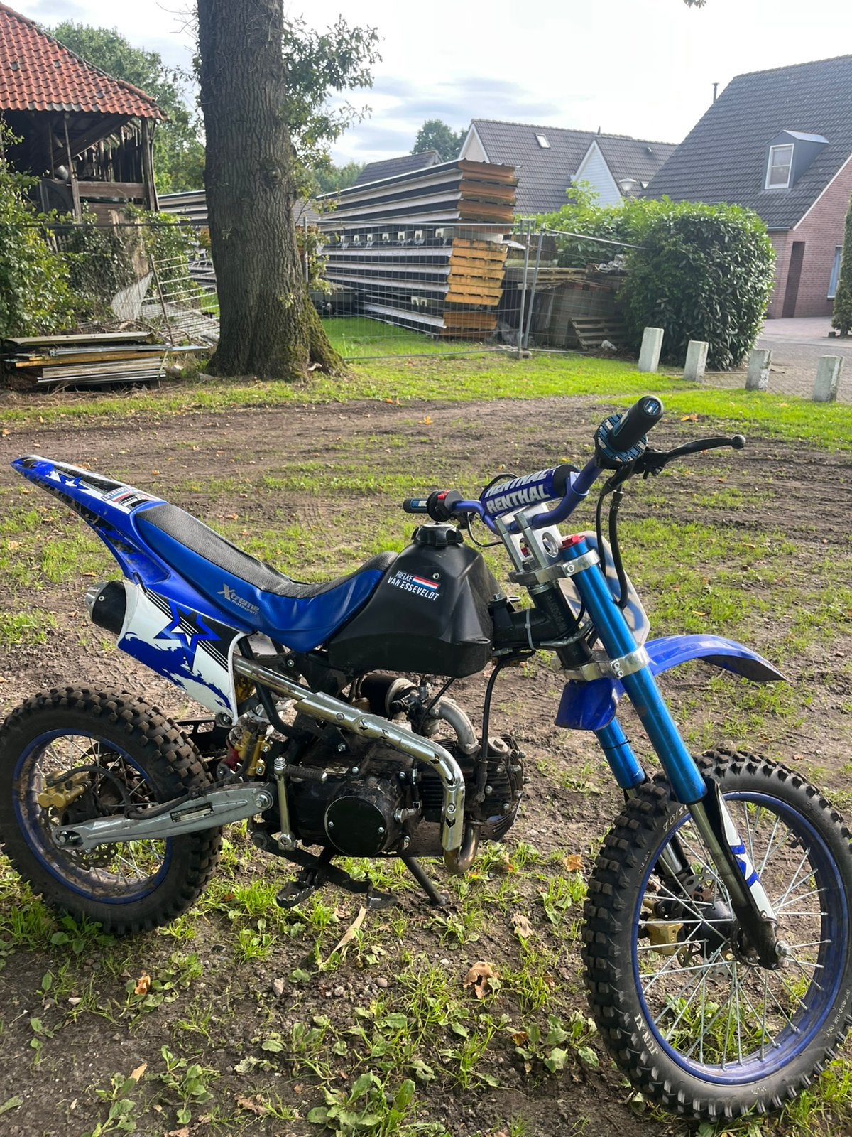Pitbike 125 cc, Fietsen en Brommers, Ophalen, Zo goed als nieuw, Pitbike