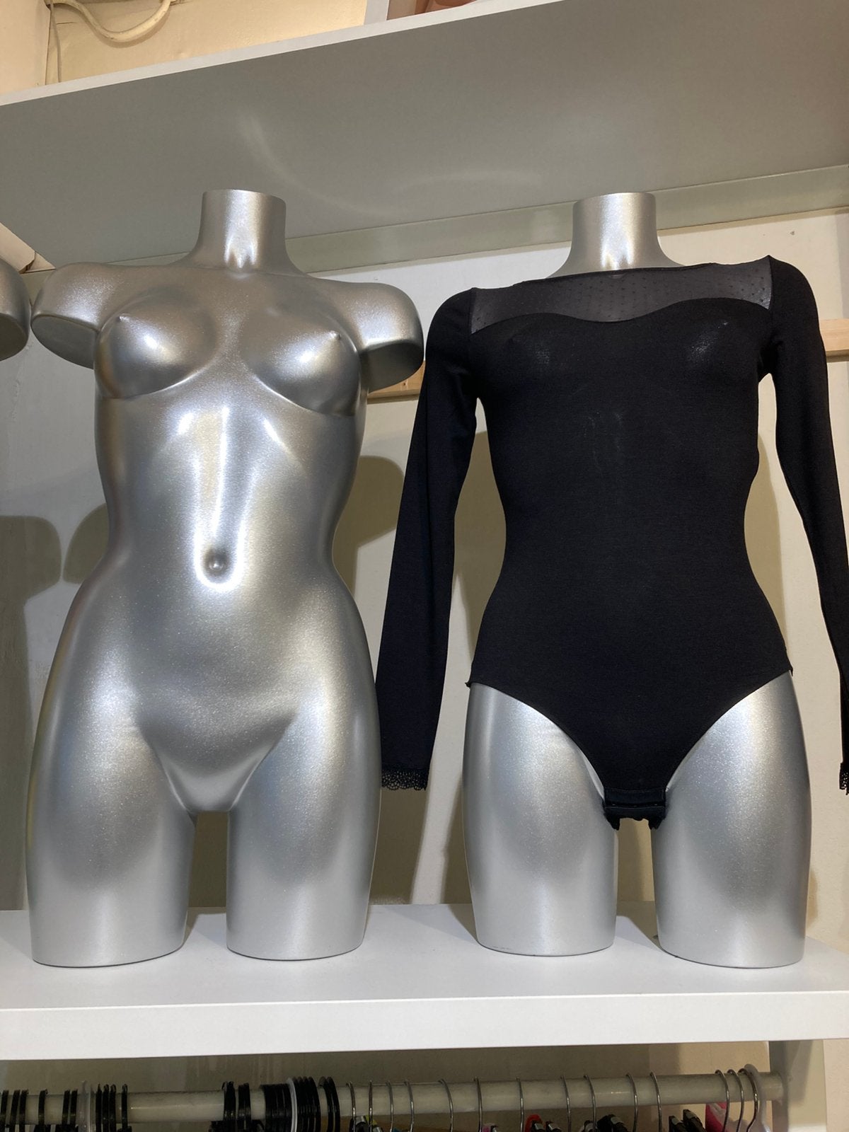 8 stuks Dames body’s zilver, Ophalen, Zo goed als nieuw, Paspop