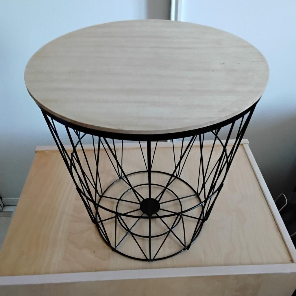 Bijzettafel  / mand, Huis en Inrichting, Tafels | Bijzettafels, Minder dan 45 cm, Minder dan 55 cm, Metaal of Aluminium, Rond
