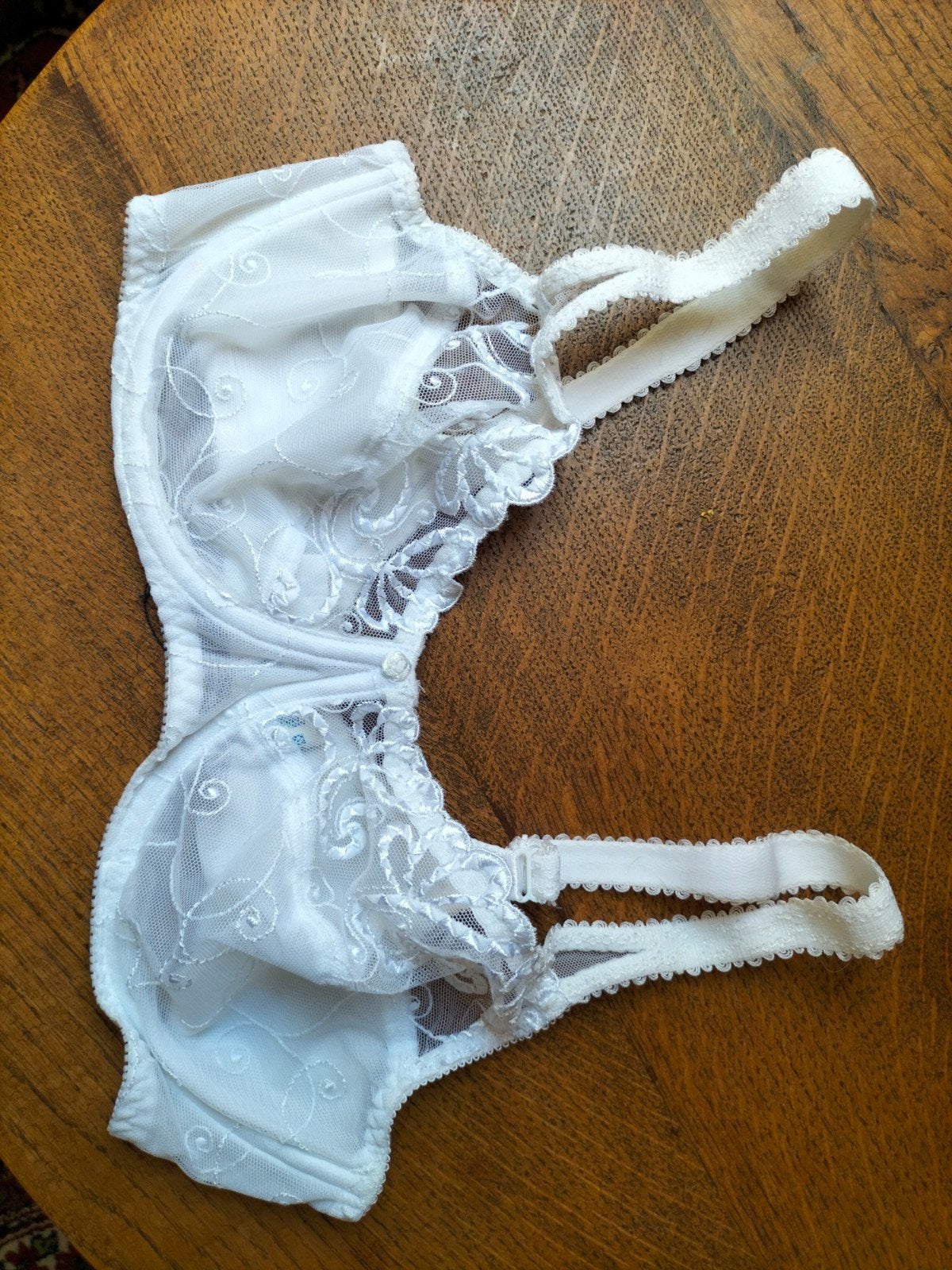 Bh van Triumph maat 80d 80 d, Kleding | Dames, Ondergoed en Lingerie, Triumph, Ophalen, Wit, BH