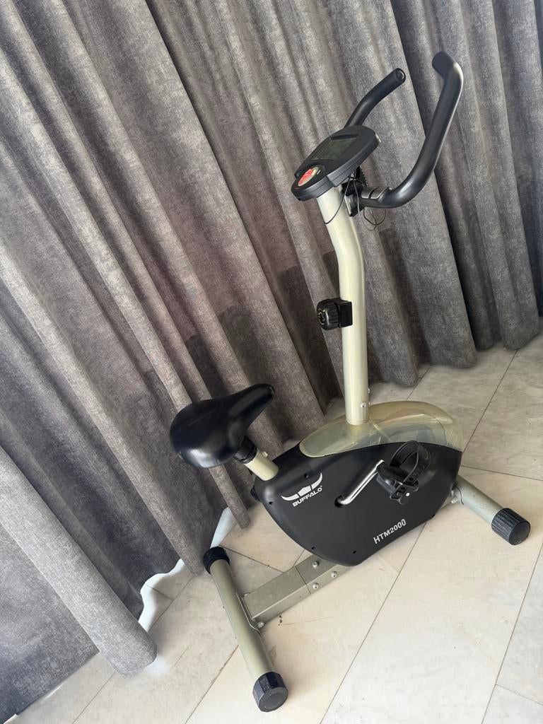 Home trainer, Sport en Fitness, Fitnessapparatuur, Ophalen, Zo goed als nieuw, Hometrainer