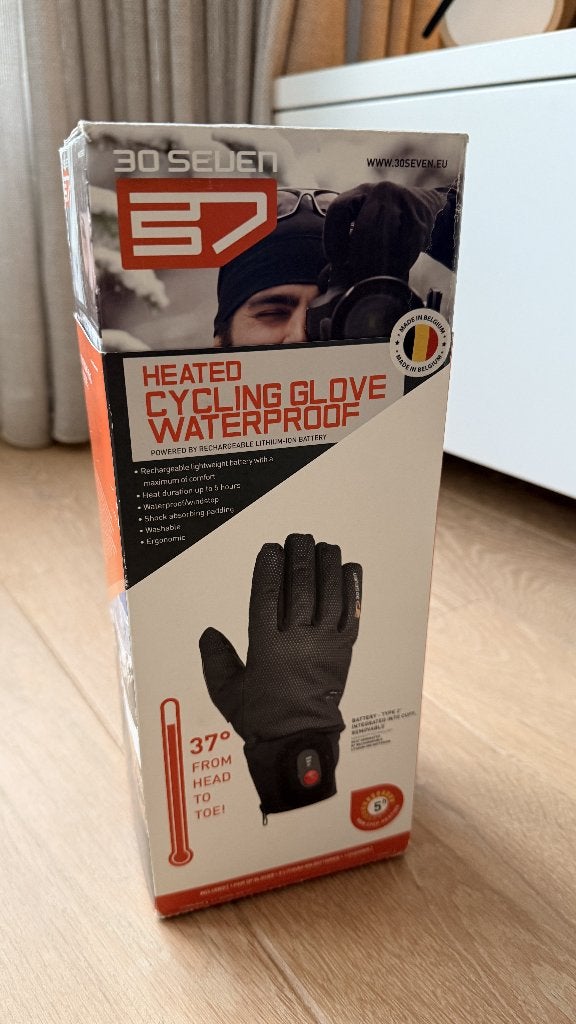 Verwarmde handschoenen, Maat 48/50 (M), Ophalen of Verzenden, Zo goed als nieuw, Handschoenen