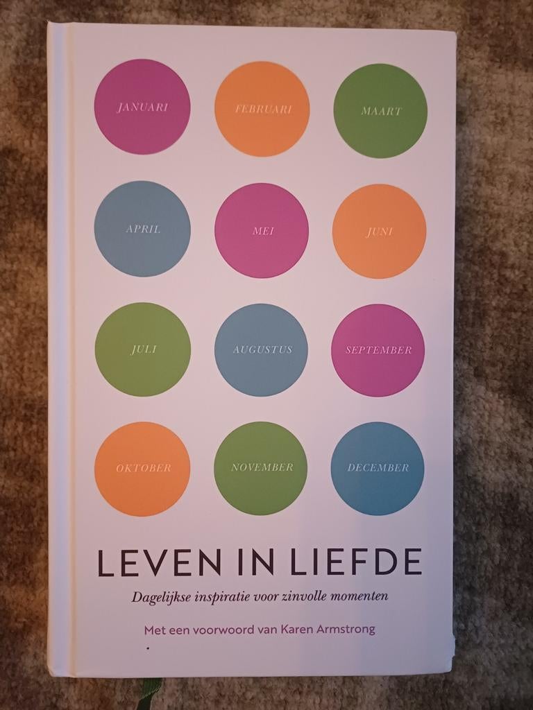 Leven in Liefde - Dagelijkse inspiratie, Ophalen of Verzenden, Zo goed als nieuw