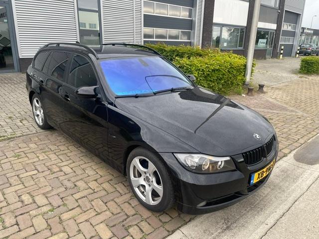 BMW 3-Serie 2.0 318 I Touring AUT 2006 Zwart, Auto's, BMW, Automaat, 1995 cc, 4 cilinders, 129 pk