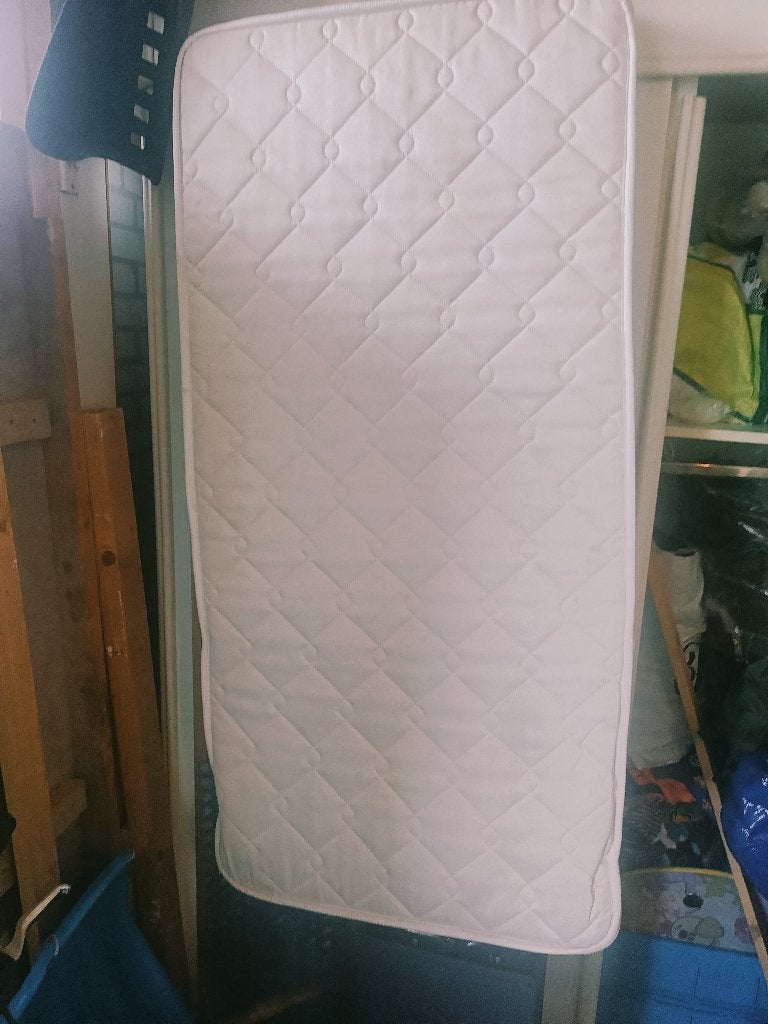 Matras baby bedje 120x60, Kinderen en Baby's, Kinderkamer | Bedden, Ophalen, Zo goed als nieuw, Minder dan 140 cm, Matras