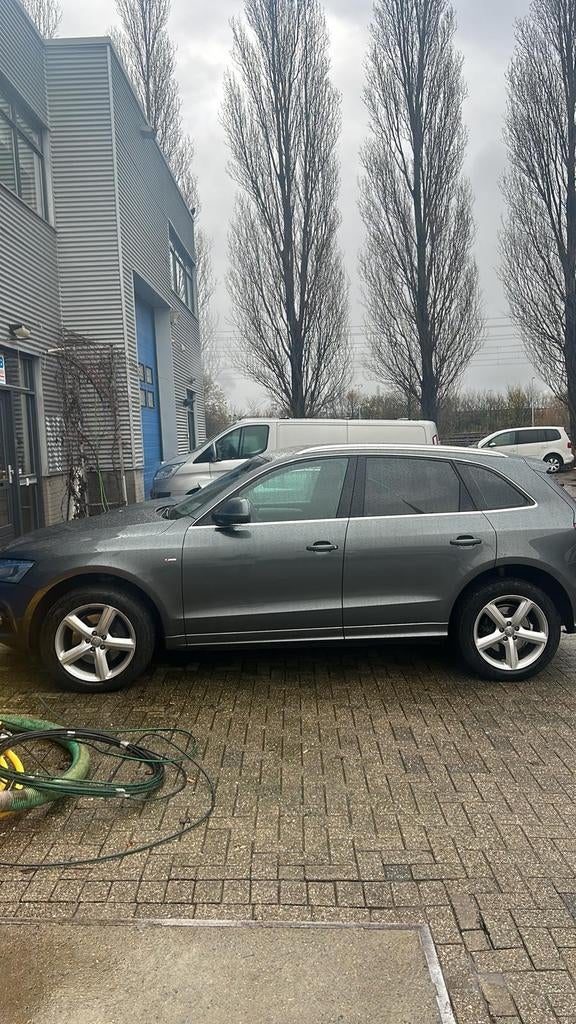 Audi Q5 3.0 TDI Quattro S-tronic 2009 Grijs, Zwart, Airbags, Diesel, Particulier