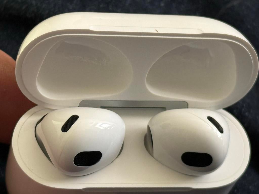 Apple AirPods 3 met snoer, Ophalen of Verzenden, Zo goed als nieuw