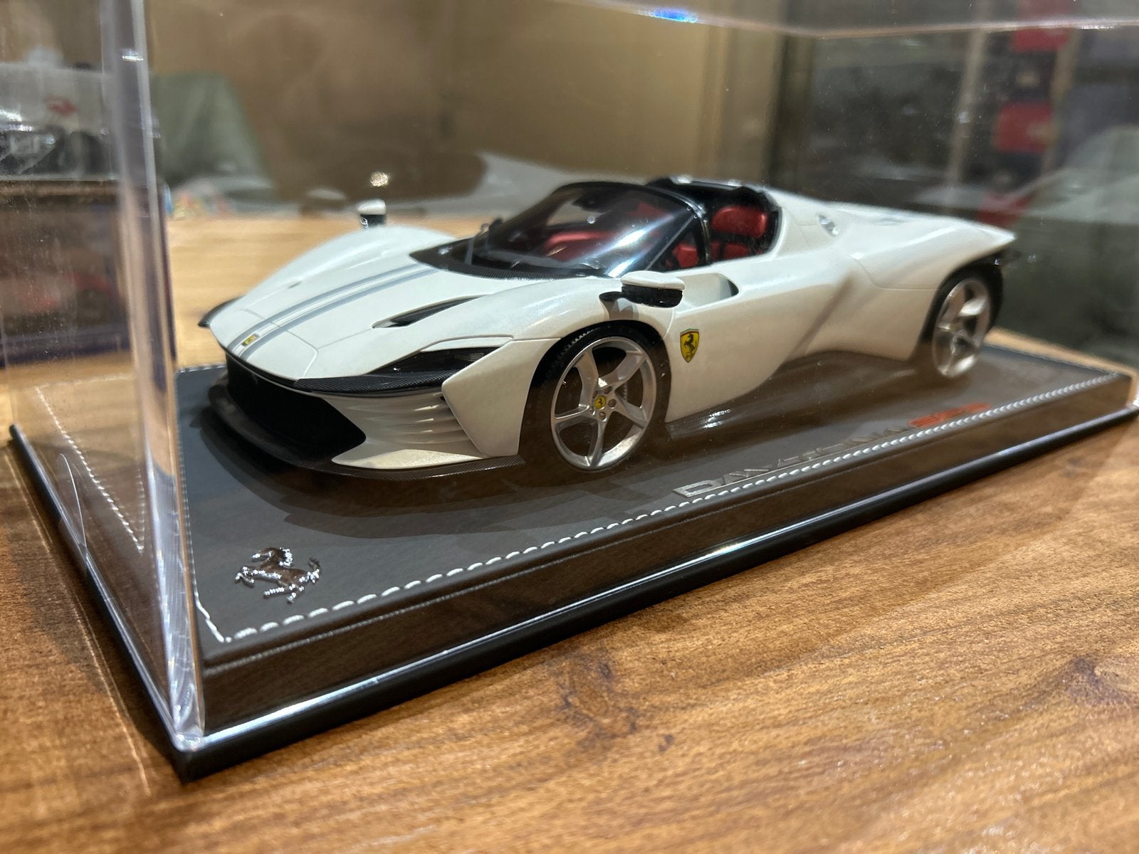 Ferrari Daytona SP3 1:18 BBR - Nieuw in doos!, Overige merken, BBR, Auto, Geen