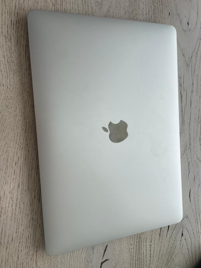 MacBook Air M1 (2020) - 13 inch - A2337, Computers en Software, Apple Macbooks, Ophalen of Verzenden, Zo goed als nieuw, 13 inch