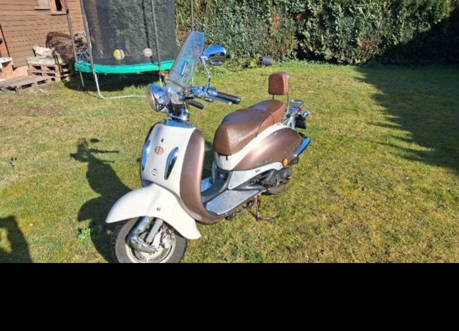 Killerbee scooter blauw kenteken, Fietsen en Brommers, Ophalen of Verzenden, Benzine, Overige merken