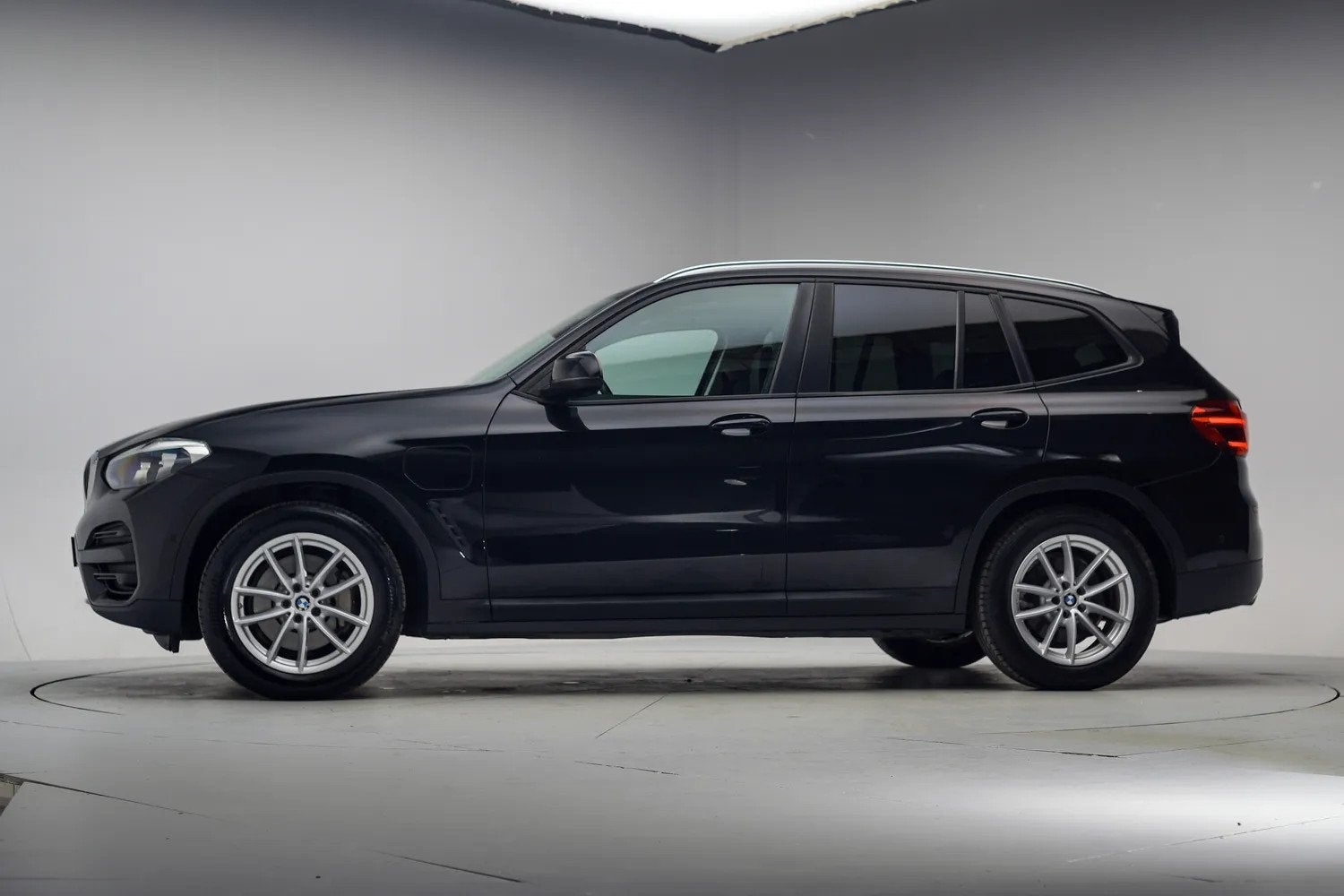 BMW X3 30e xDrive Executive Sport [ Leder Stoelverwarming Ca, Automaat, Gebruikt, 2000 kg, Zwart
