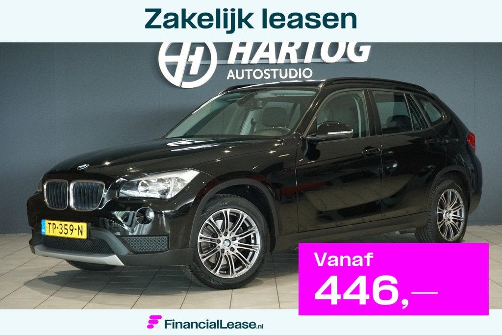BMW X1 sDrive18i 150PK + AFN. TREKHAAK / STOELVERWARMING, Euro 6, 4 cilinders, 150 pk, Zwart