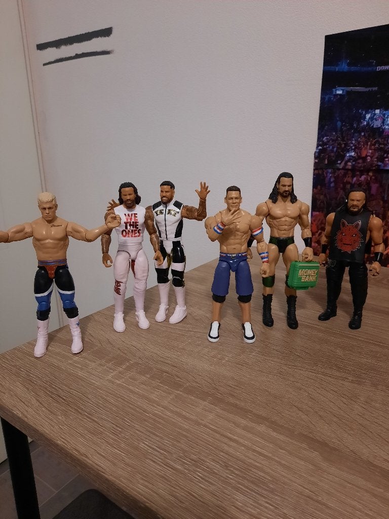 Wrestling figuren verschillende, Ophalen, Zo goed als nieuw