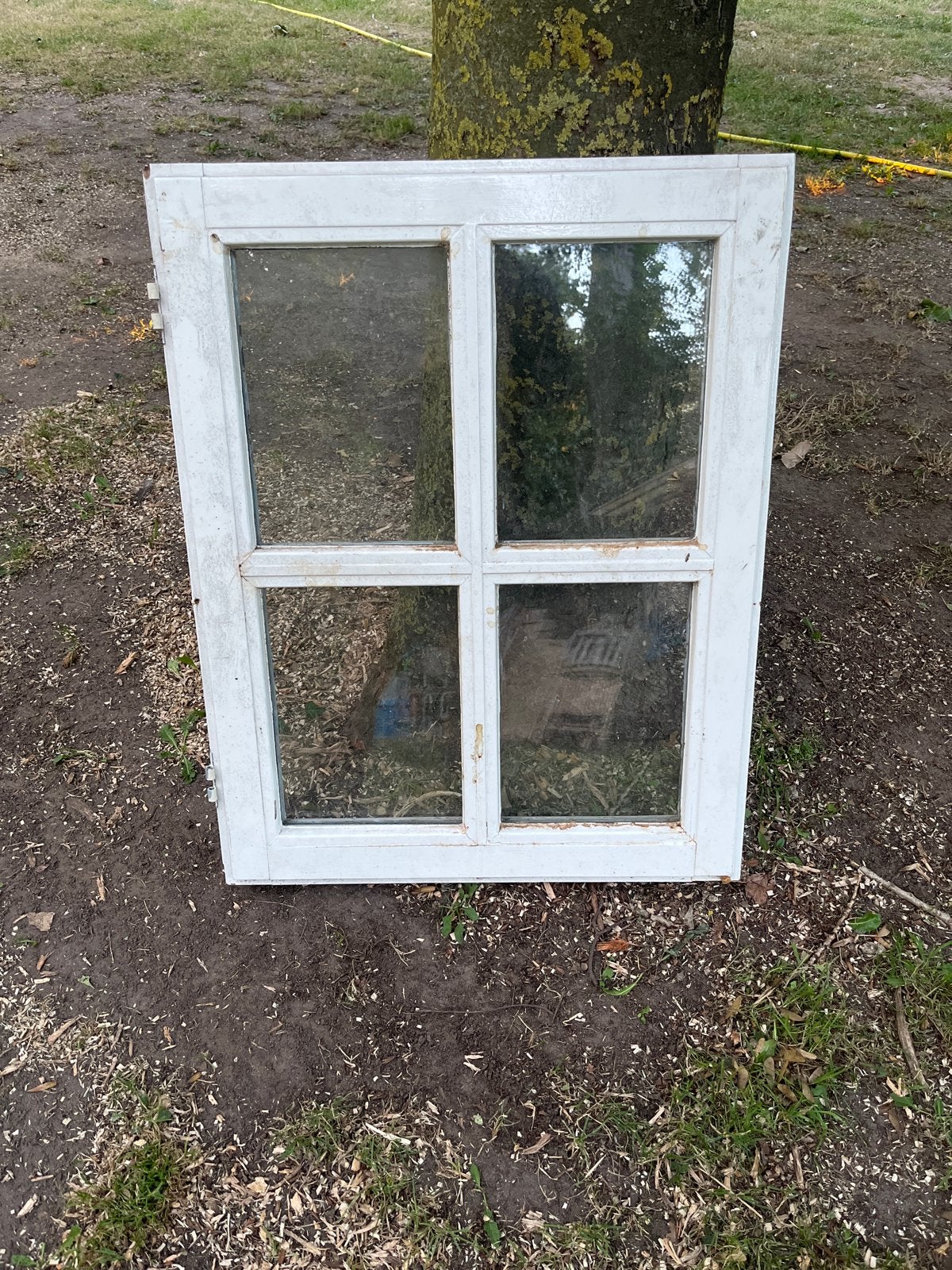 Hardhouten raam 67x85,5 cm - Betaalbaar alternatief, Ophalen, Gevelraam of Ruit, Gebruikt, Minder dan 80 cm