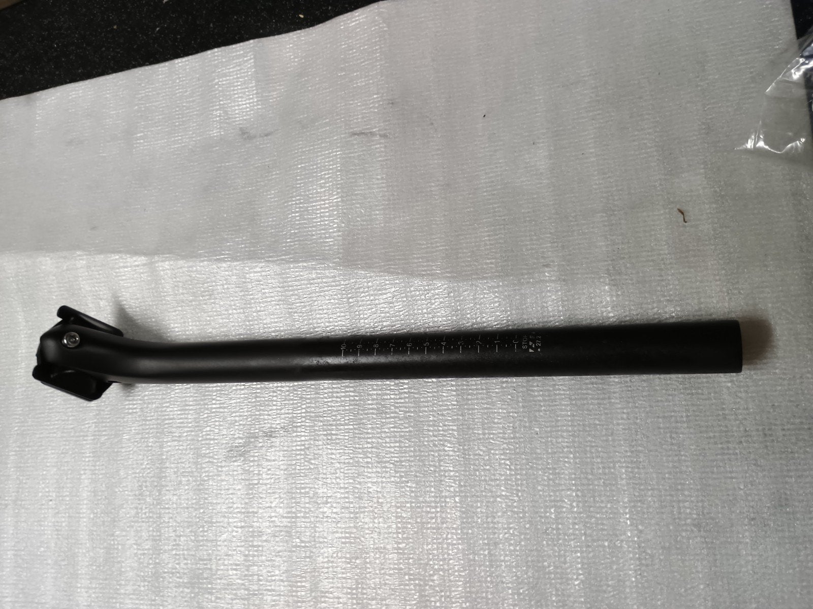 Zwarte carbon fietszadelpen 27.2 mm - Nieuw, Fietsen en Brommers, Fietsonderdelen, Nieuw, Ophalen of Verzenden, Zadel, Carbon