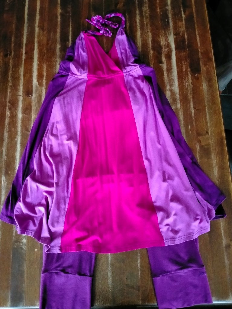 Prachtige paars/roze tuniek met bijpassende broek. Maat L, Paars, Maat 42/44 (L), Ophalen of Verzenden, Zo goed als nieuw