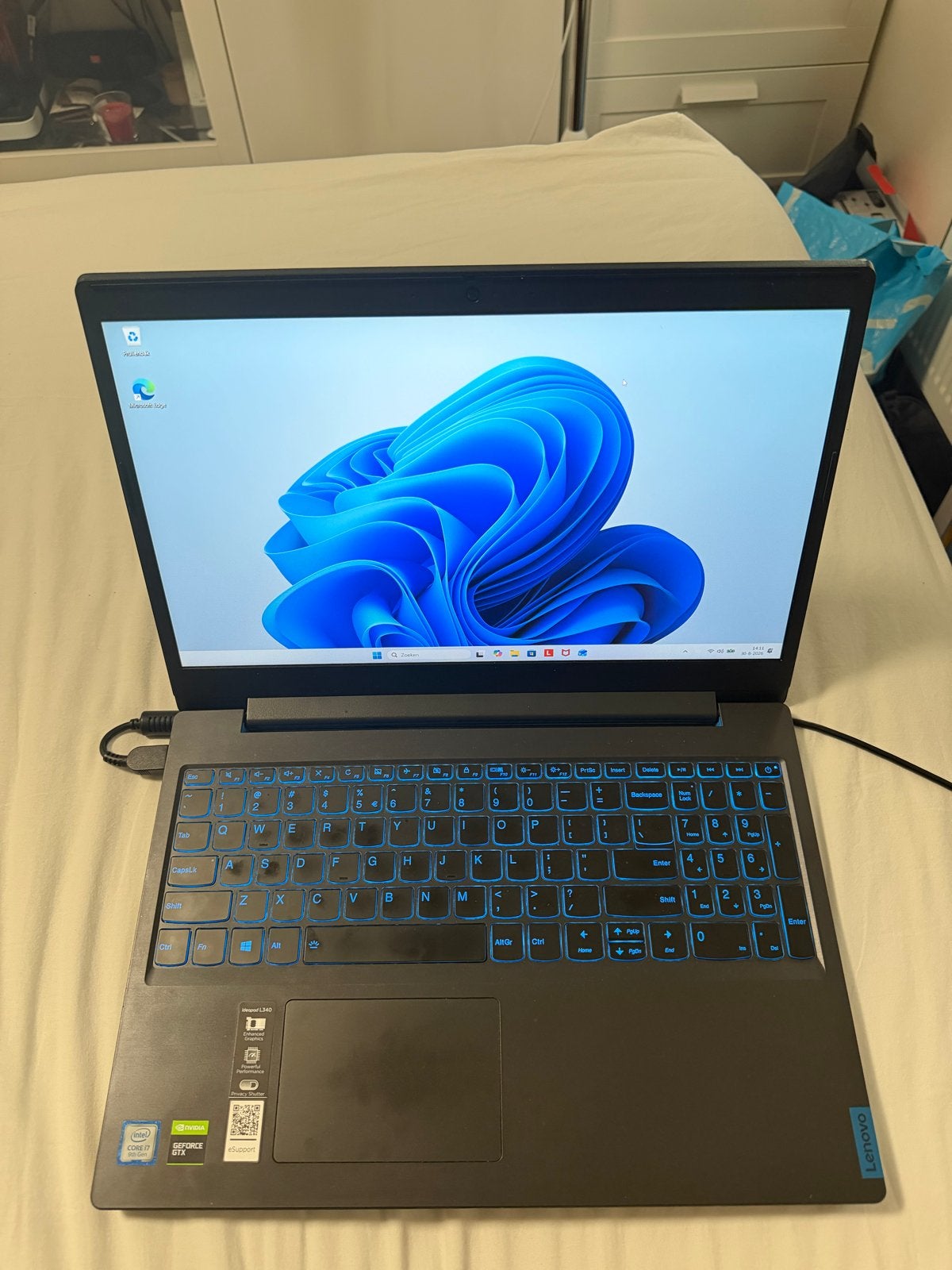 Foto 7 van Lenovo IdeaPad L340-15IRH Gaming Laptop - i7-9750HF, GTX 165