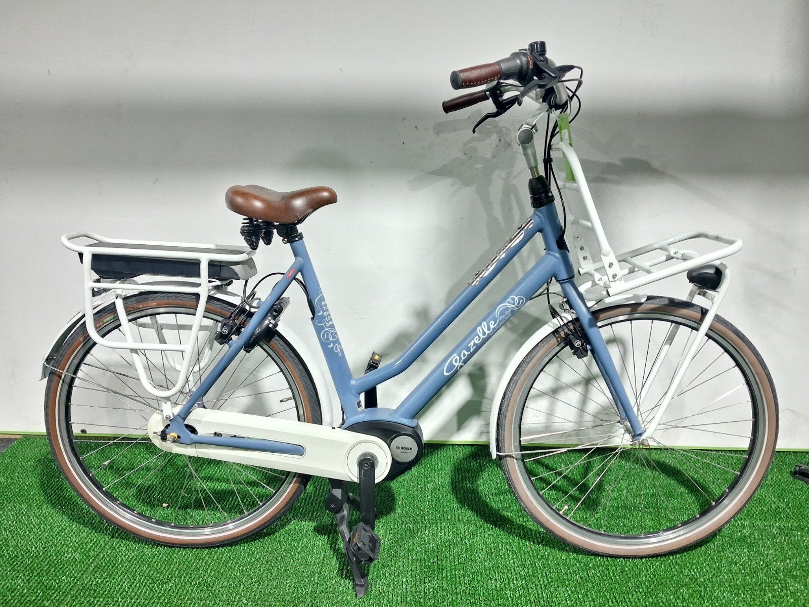 gazelle miss grace bosch active 400wh, Ophalen, Versnellingen, 56 cm of meer, Zo goed als nieuw