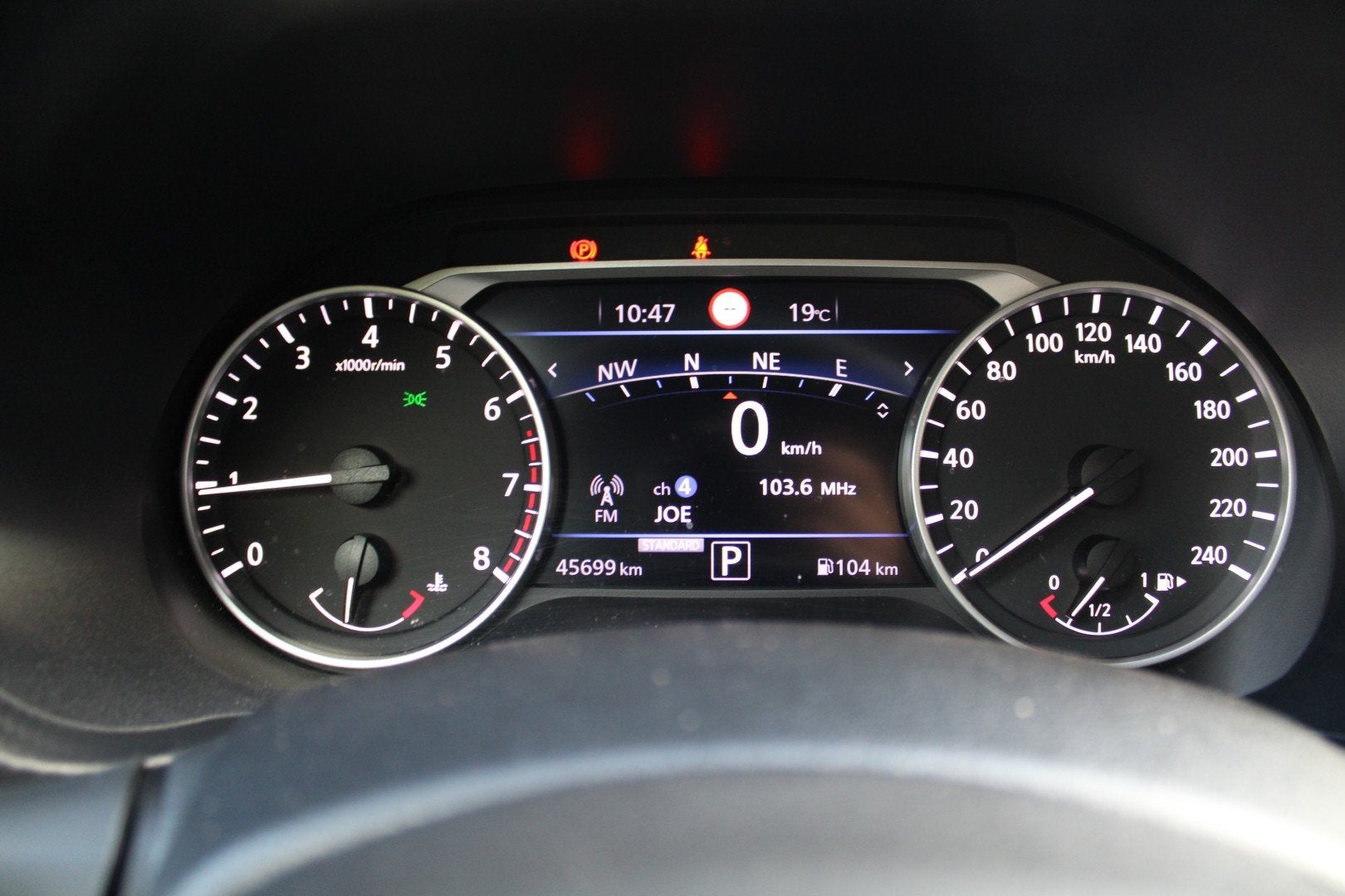 Foto 24 van NISSAN Juke 1.0 DIG-T 114pk Kiiro | Keyless | CruiseControl