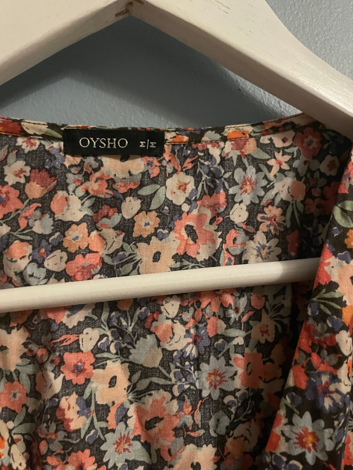 Oysho bloemenjurk maat M, Kleding | Dames, Ophalen of Verzenden, Zo goed als nieuw, Maat 38/40 (M), Meerkleurig