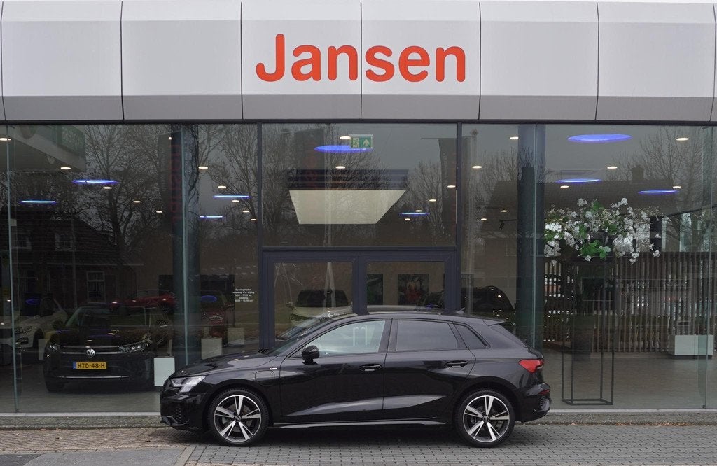 Audi A3 Sportback 40 TFSI e Edition | S-LINE | BLACKLINE | L, Auto's, Audi, Bedrijf, Te koop, A3, ABS, Airbags, Airconditioning