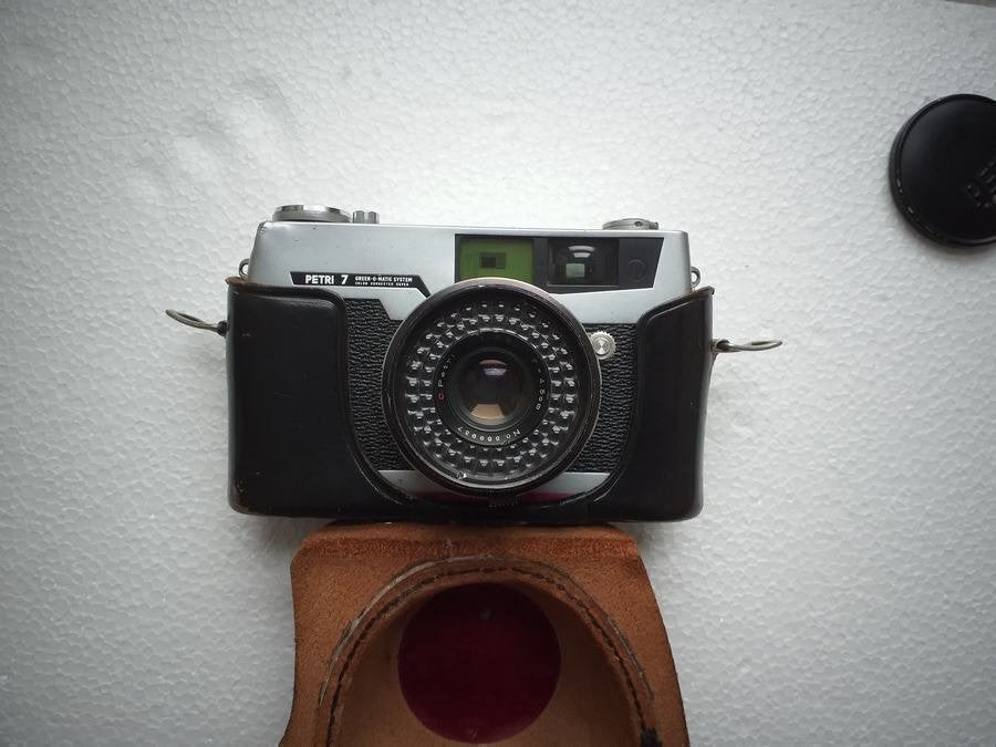 CAMERA PETRI 7 (VOOR FILMROLLETJES), Ophalen of Verzenden, 1960 tot 1980, Fototoestel