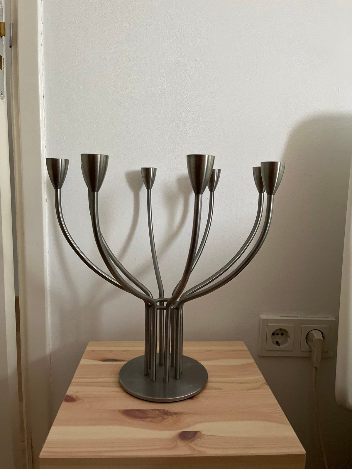 IKEA design kandelaar rvs - Modern en stijlvol, Huis en Inrichting, Woonaccessoires | Kandelaars en Kaarsen, Gebruikt, IKEA, Ophalen of Verzenden