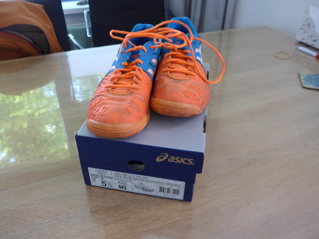 Asics gel Bela 5 Tennisschoenen maat 38, Overige merken, Gebruikt, L00, Schoenen