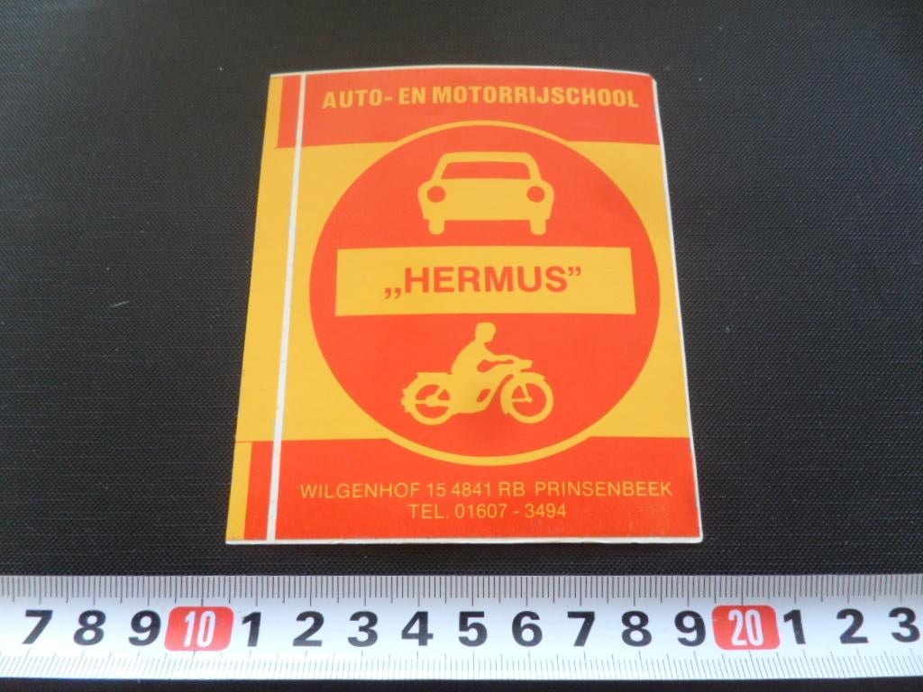 sticker prinsenbeek auto- en motorrijschool HERMUS wilgenhof, Ophalen, Zo goed als nieuw