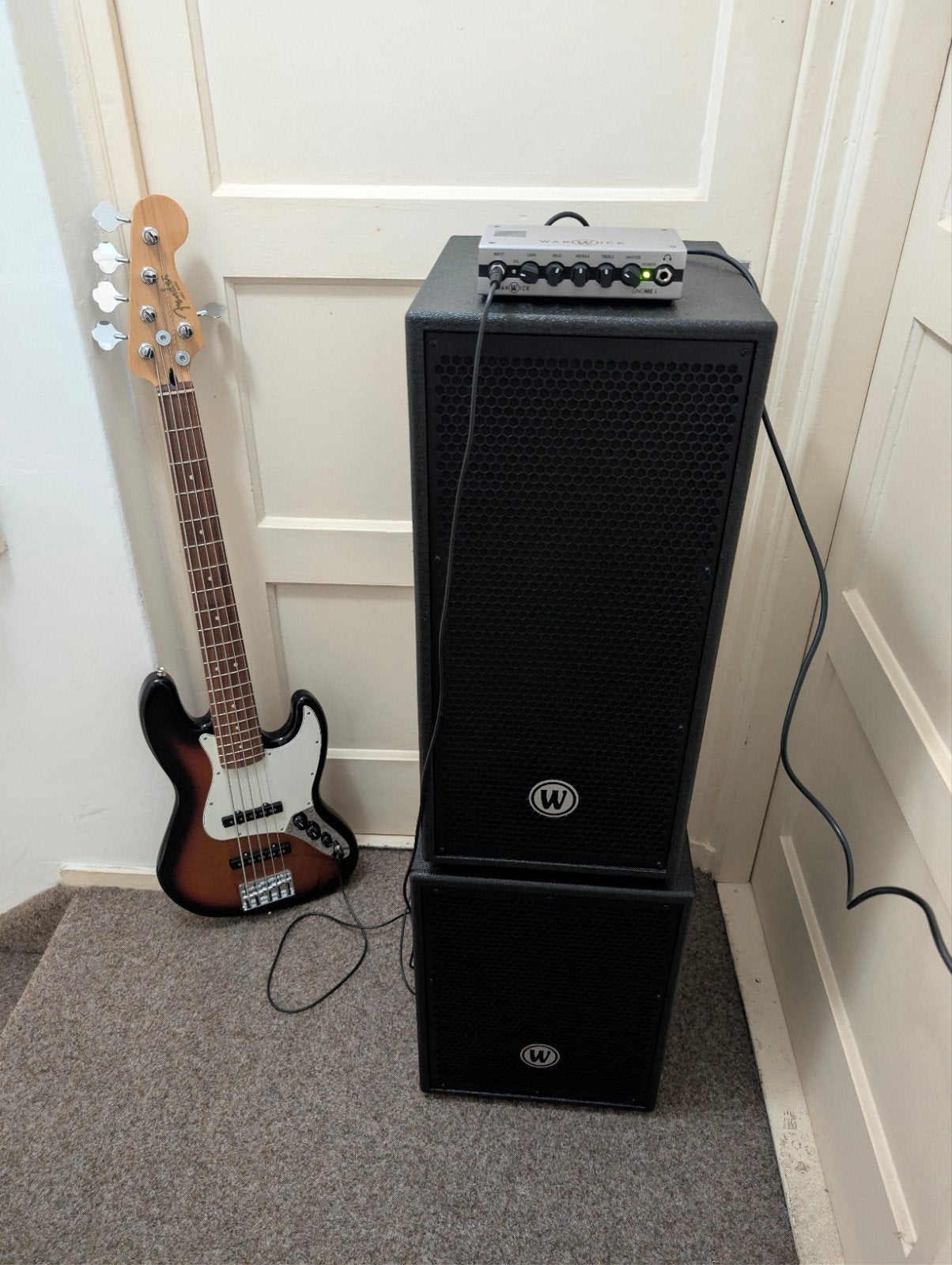 Warwick Gnome i Basversterker met 2x Gnome Cab., Muziek en Instrumenten, Ophalen, Zo goed als nieuw, Basgitaar, 100 watt of meer