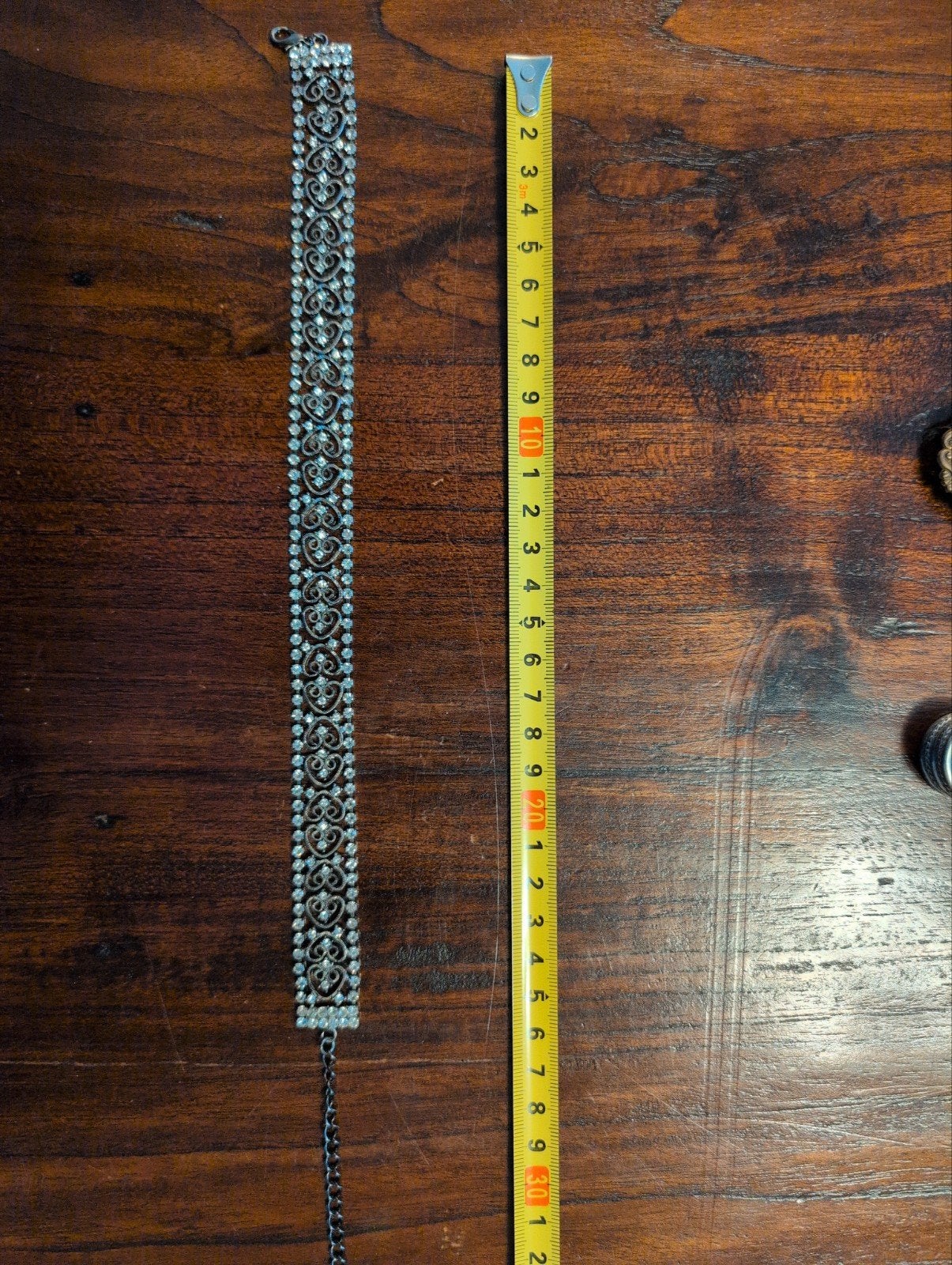 Zilverkleurige choker met strass en hartjespatroon, Overige materialen, Met strass, Ophalen of Verzenden, Zo goed als nieuw