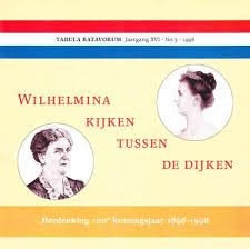 Wilhelmina kijken tussen de dijken 1898-1998, Ophalen of Verzenden, Zo goed als nieuw, Nederland, Tijdschrift of Boek