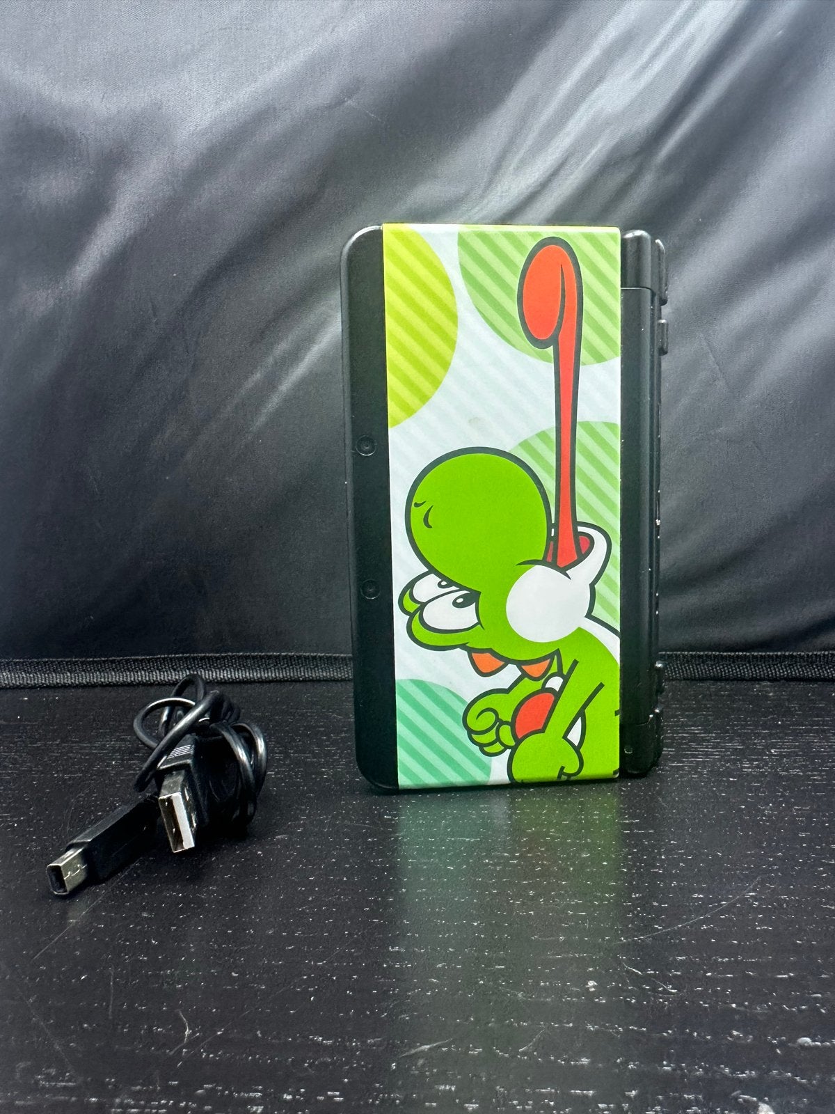 Nintendo New 3DS Zwart met Yoshi Faceplates + USB-laadkabel, B, Verzenden, D, S