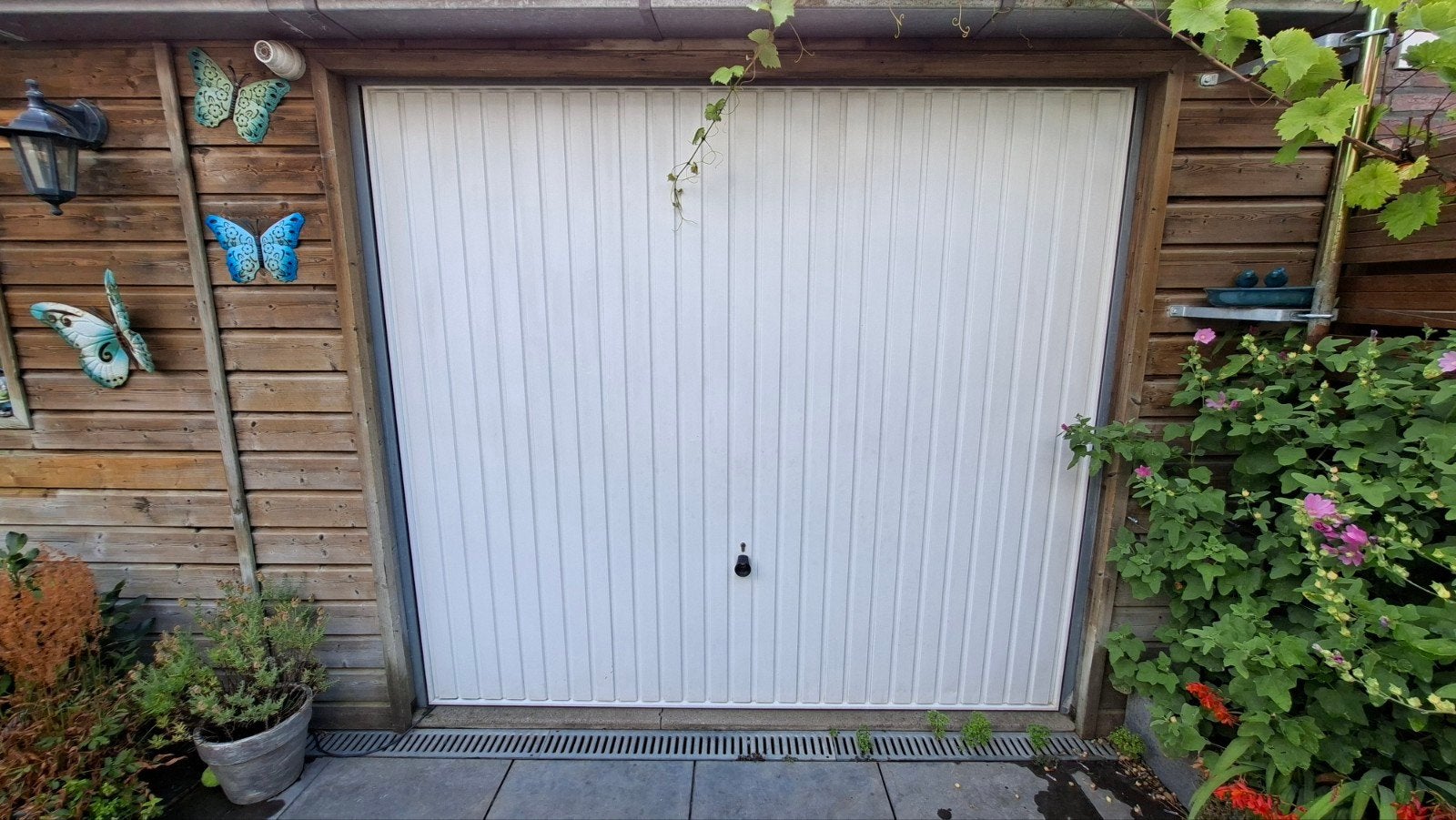 Garagedeur Hormann wit 215x233 cm, Ophalen, Gebruikt, Garagedeur, Metaal