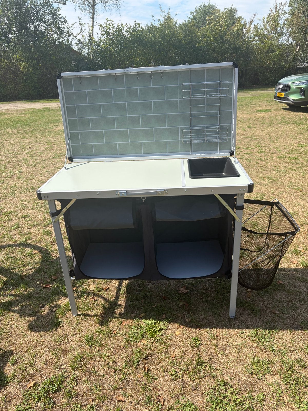 Base camp Compacte campingkeuken met spoelbak, Ophalen, Zo goed als nieuw