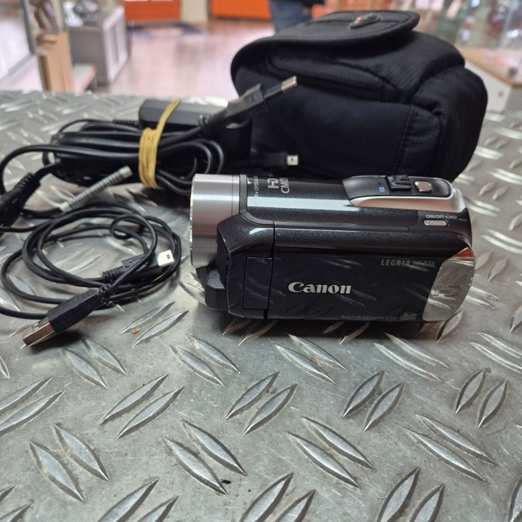 Canon Legria HFR16 SD HD-Camcorder 8GB Garantie Betaal in3, Canon, Zo goed als nieuw, Support@canon.com, 30-2, Shimomaruko 3-chome, Ohta-ku
Tokyo 146-8501
Japan