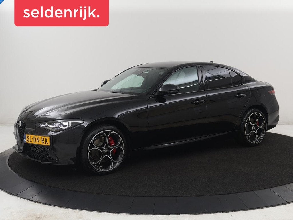 Alfa Romeo Giulia 2.0 T GME AWD Competizione Q4 280pk Leder, Auto's, Alfa Romeo, Bedrijf, Te koop, Giulia, 4x4, ABS, Achteruitrijcamera