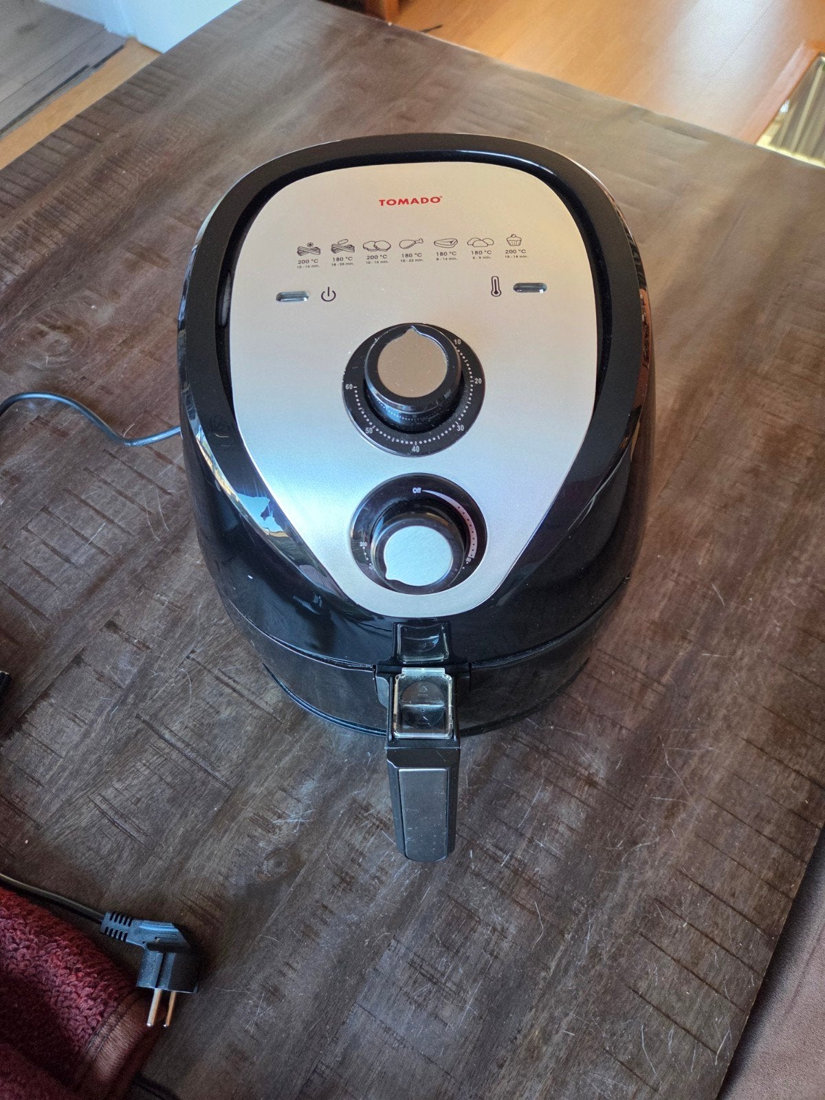 Tomado Crispy Fryer, 1500 watt, Ophalen, Airfryer