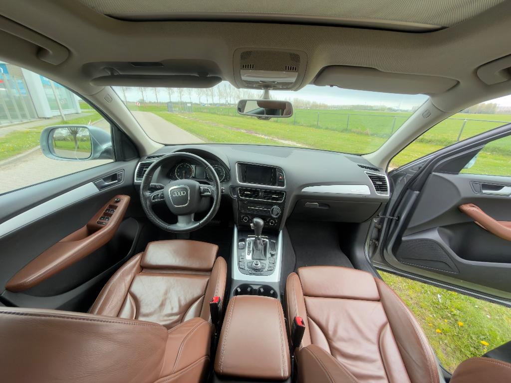 Audi Q5 2.0 TFSI 2009 - 185.000 km, Auto's, Audi, Particulier, Q5, 4x4, Bluetooth, Centrale vergrendeling, Dakrails, Electronic Stability Program (ESP)