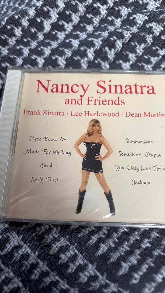 Nancy Sinatra and friends cd 16 tracks, Ophalen of Verzenden, Zo goed als nieuw