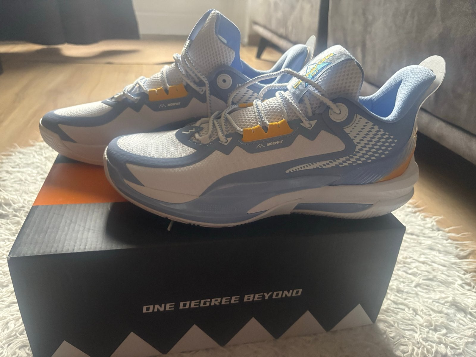 361 Basketbalschoenen - Nieuw in doos, Sport en Fitness, Basketbal, Ophalen, Nieuw, Schoenen